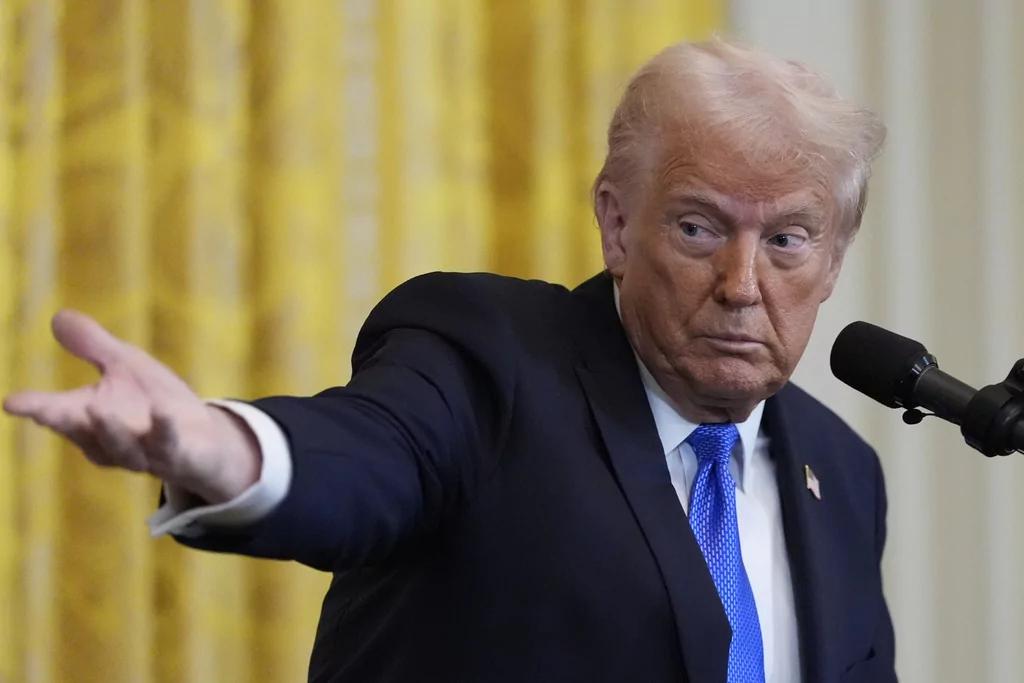 Trump calls for new census ‘immediately’