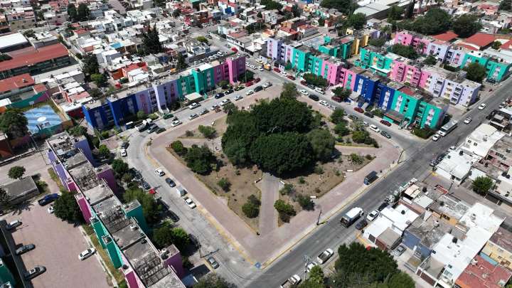 Alcalde Galindo rehabilita espacios sociales en Fovissste; vecinos expresan su reconocimiento