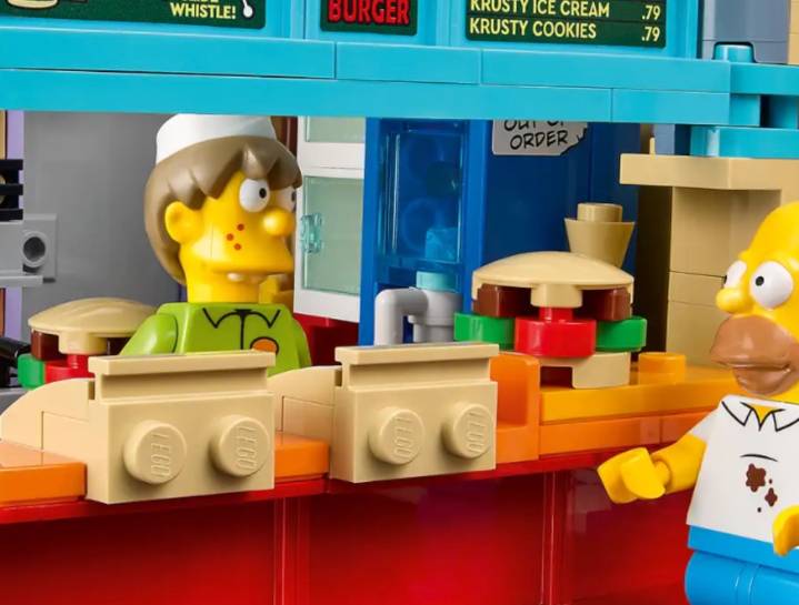 Free Simpsons Living Room set: How to get this LEGO exclusive set