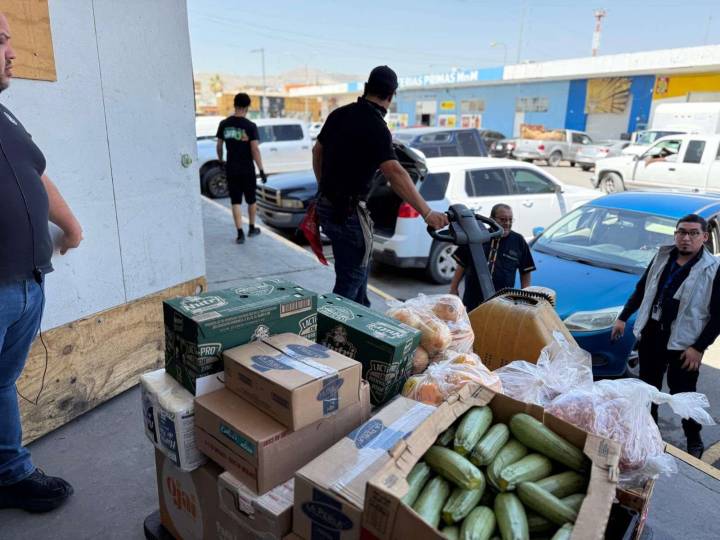 Entrega Coespo despensas a 16 albergues para migrantes