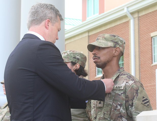 Army Secretary visits Fort Stewart to honor heroism following Wednesday shootings