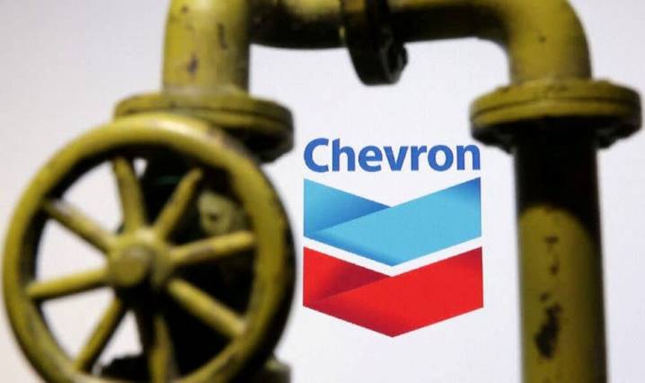 Chevron comienza a regresar a Venezuela con tres tanqueros