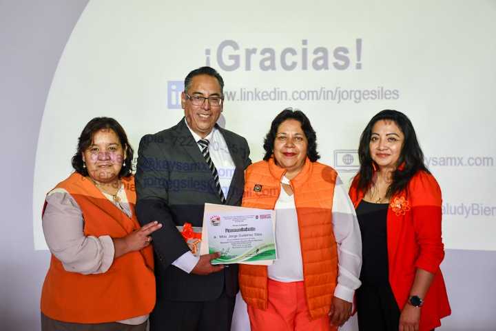 Suteymistas celebran Día Naranja