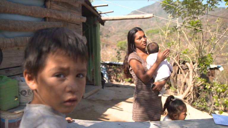 En 2024 en México hubo 38.5 millones de personas en pobreza, 8.3 millones menos que en 2022