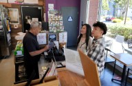 California bill would require restaurants to disclose food allergens on menus
