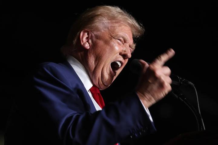 Trump autoriza ataque militar a cárteles; incluye a La Familia en Edomex, según el New York Times