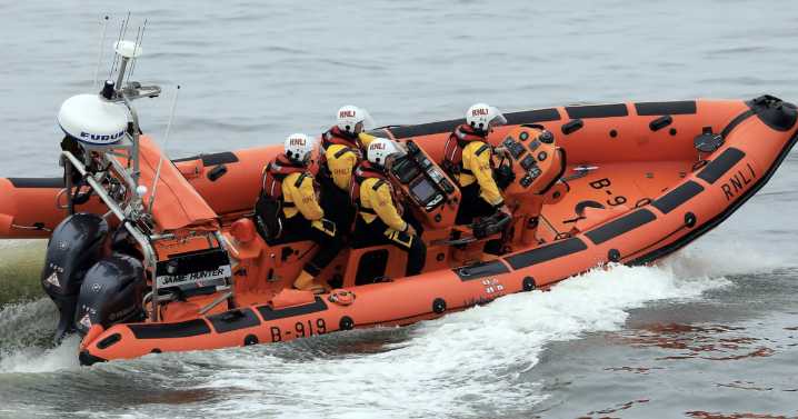 Person rescued by RNLI after falling off cliff near Aberdeenshire castle