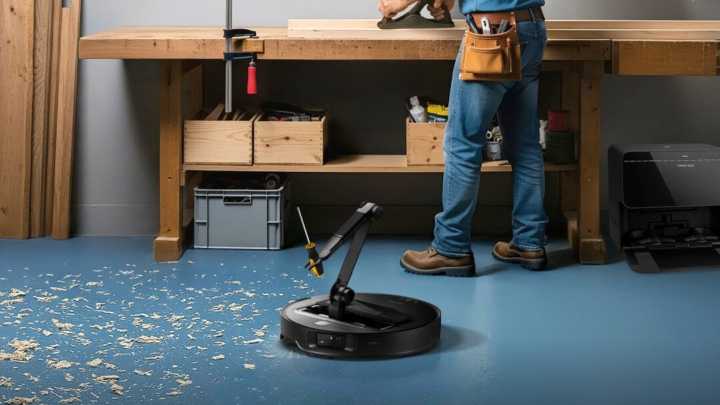 🦾 The Roborock Saros Z70 has an actual arm, and is $1,000 off!