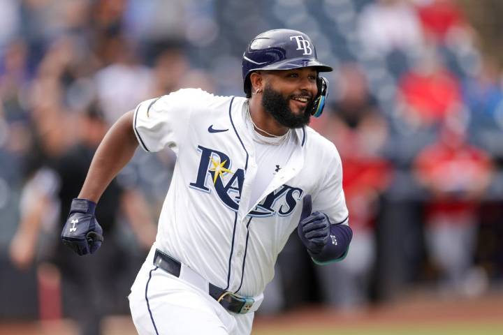 Deadspin | Junior Caminero's grand slam lifts Rays past Cardinals