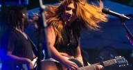 After leaving record label, Tenille Townes refills her tank as a country star