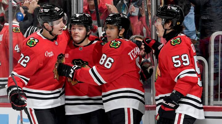 Chicago Blackhawks fantasy rankings, projections for 2025