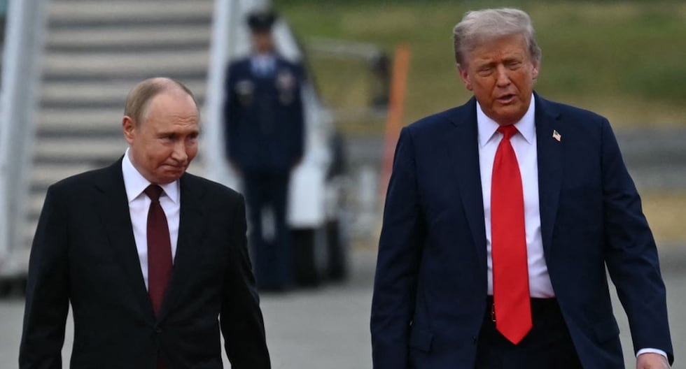 Vladimir Putin rompe su aislamiento por la guerra en la alfombra roja de Donald Trump | Guerra Rusia-Ucrania 