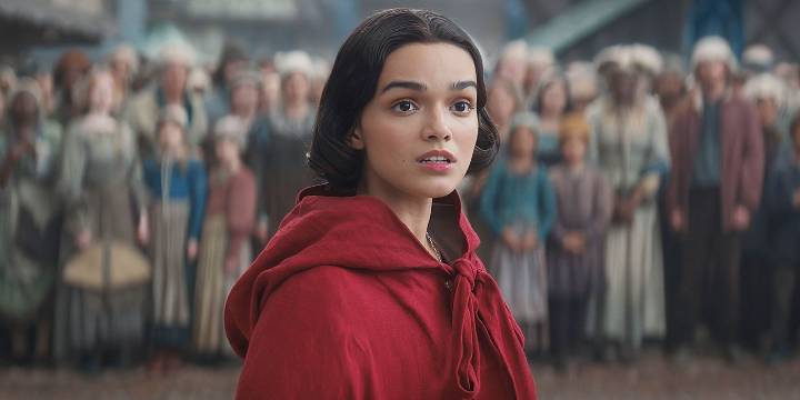 Rachel Zegler’s 39% Rotten Tomatoes Disney Remake Beats $2 Billion Blockbuster on Streaming Charts