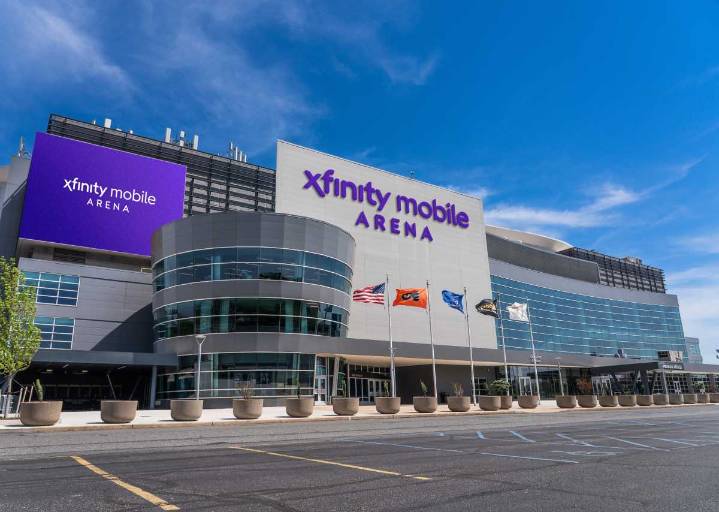 Xfinity Mobile Arena officially takes over as home of the 76ers, Flyers