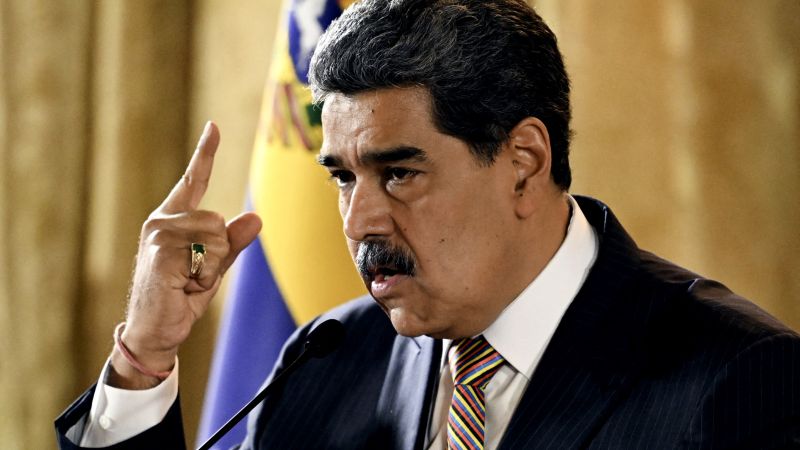 “A esta tierra no la toca nadie”: Maduro critica el despliegue de buques de EE.UU. en el Caribe