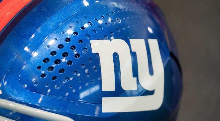 Former New York Giants Star Who Quit Football To Become A Surgeon Has Tragically Died