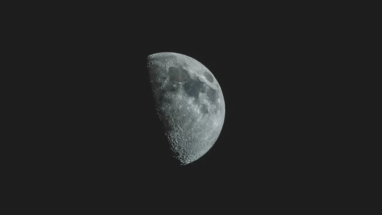 Luna Negra de agosto 2025: el portal energético que impulsará cambios profundos en los signos del Zodíaco