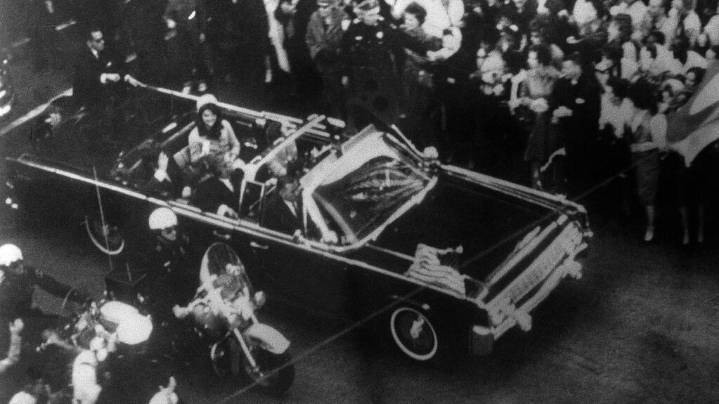 La historia de la filmación Zapruder: el hombre que grabó el asesinato de Kennedy y ganó millones de dólares