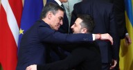 Sánchez tuitea que la prioridad es «poner fin a la guerra» tras ser excluido de la reunión sobre Ucrania