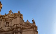 Debate en Lorca sobre la recuperación del ‘Ángel de la Fama’ en el Casco Histórico