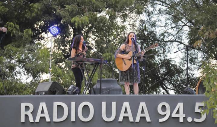 Cultura Radiante se despide con un “Roof Concert” en Radio UAA 94.5 FM