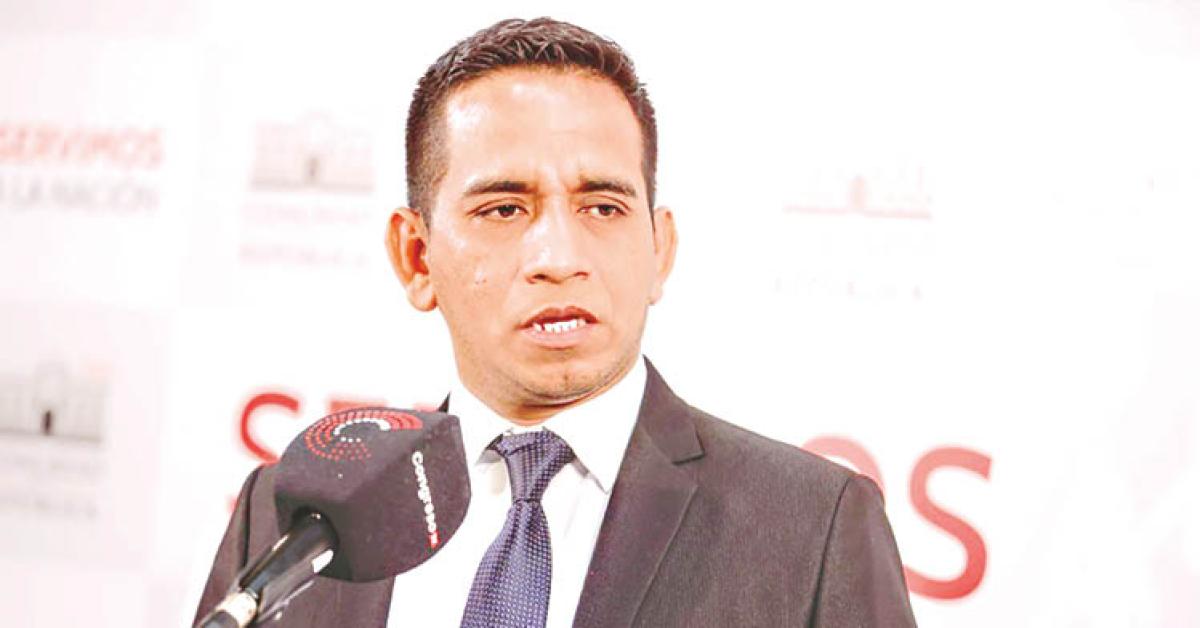 Ni sus compañeros de bancada quieren que Elvis Vergara presida Ética