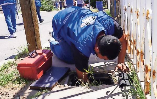 Elimina JMAS un centenar de fugas en casas