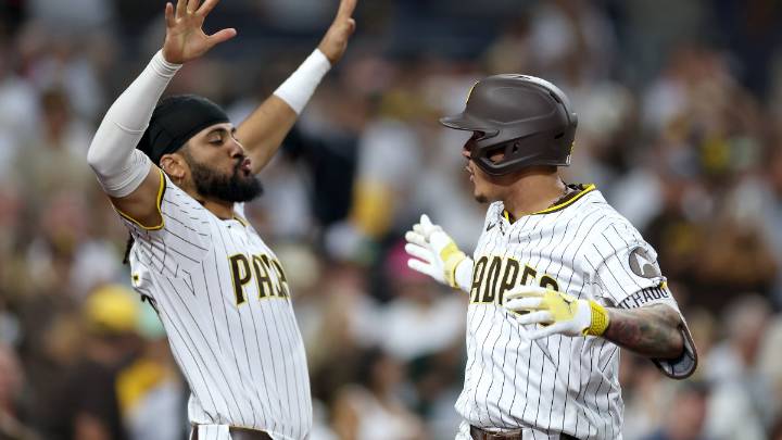 Padre power moves San Diego within a game of 1st place in the NL West