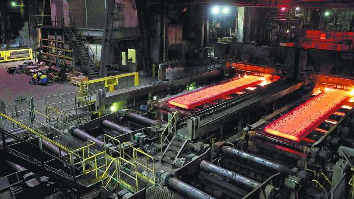 Caen 16.6% envíos de acero mexicano a EU en el primer semestre