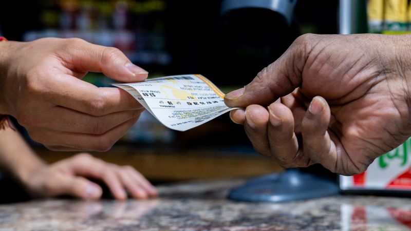 Powerball jackpot passes $600 million for Monday night’s drawing