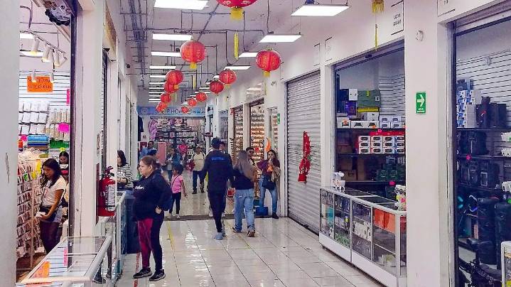 México evalúa imponer aranceles a China