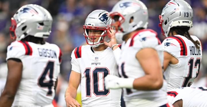 Patriots up-to-date roster and practice squad after NFL cutdown day