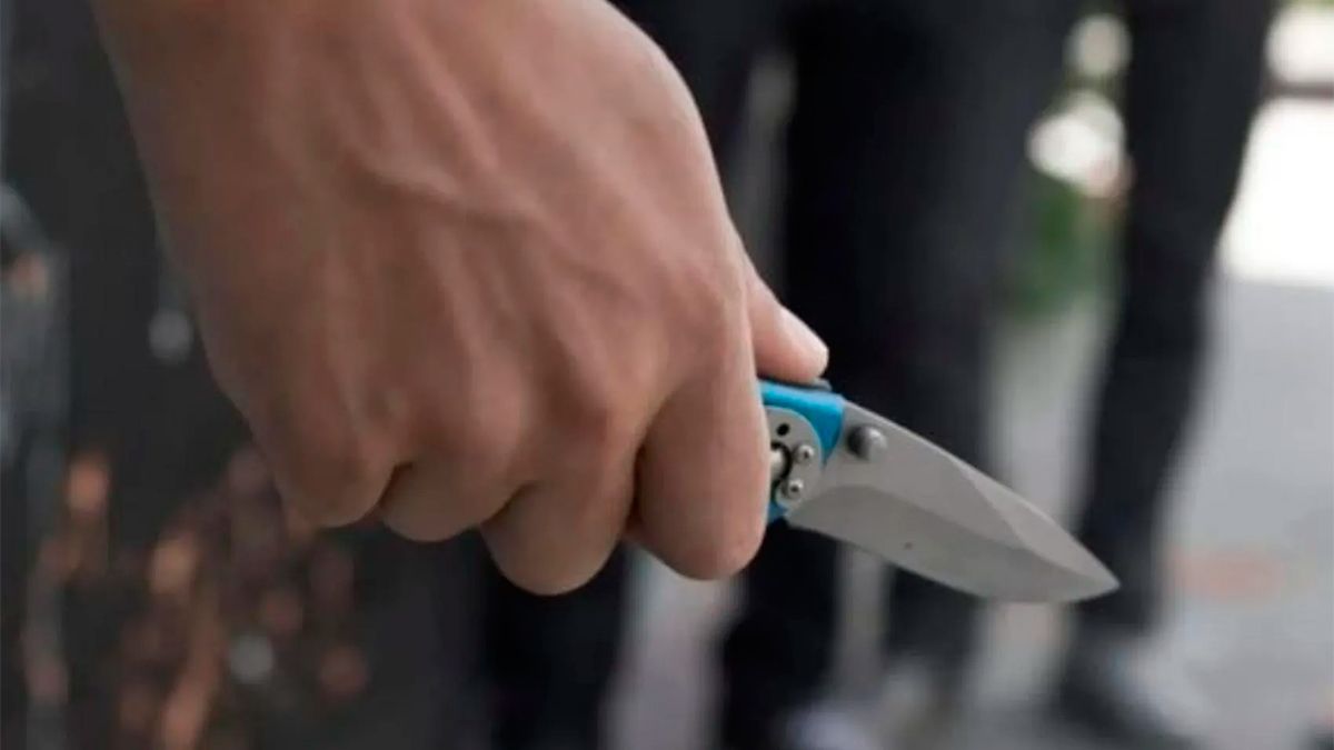 Un joven fue amenazado de muerte por delincuentes que le robaron su celular