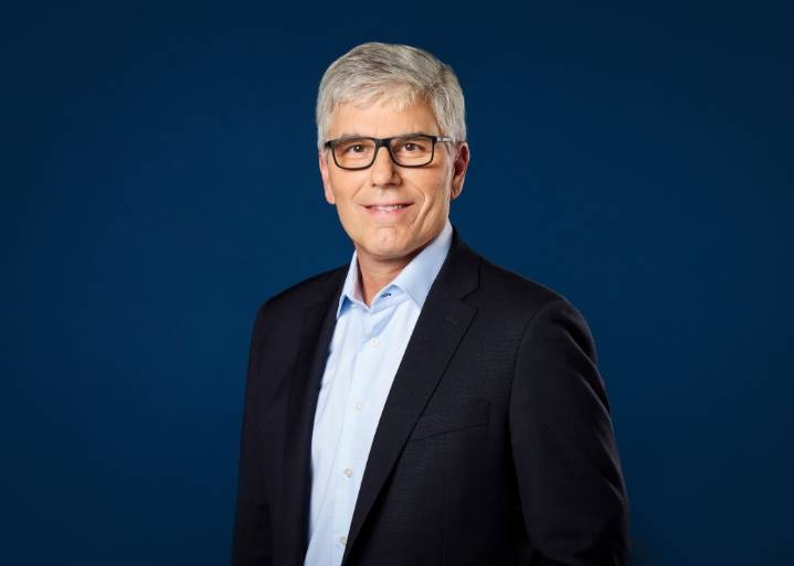 Draggan Mihailovich Named Executive Editor Of '60 Minutes'
