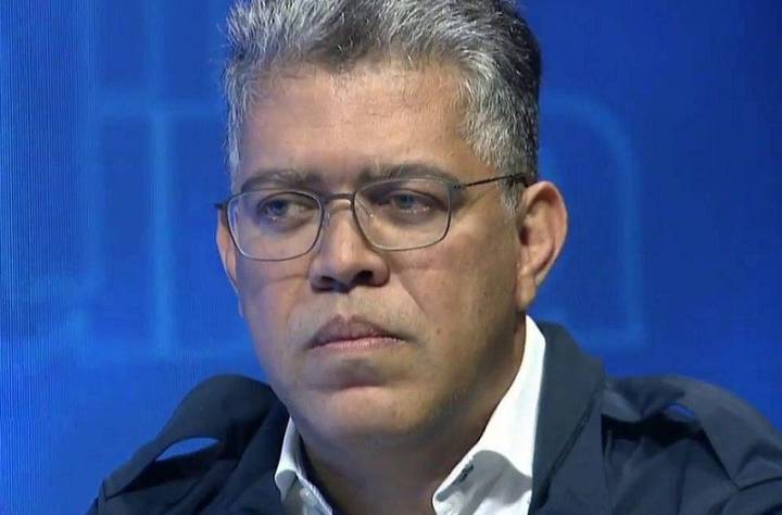 Exvicepresidente Jaua rompe silencio tras rumores de clandestinidad