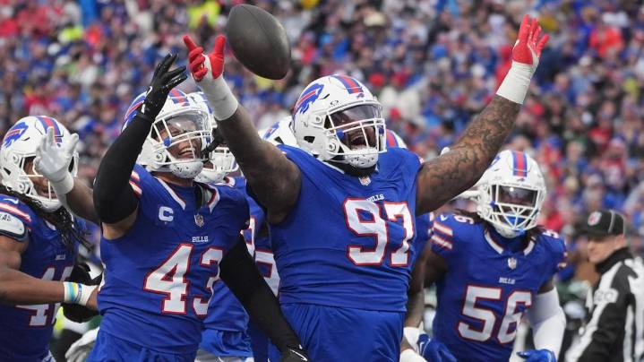 Report: Jordan Phillips is expected to sign with the Bills, again