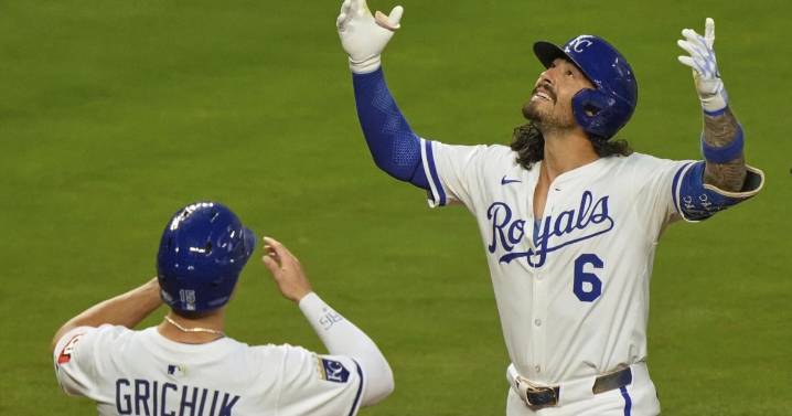 Pasquantino doubles, homers, drives in 5, leading the Royals past the Nationals 8