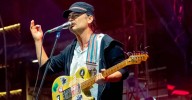 Edson Velandia y otros artistas colombianos boicotean Spotify