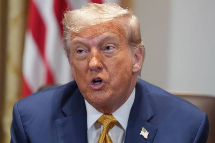Docs: Indiana woman threatened to kill President Trump on social media, labeled him a 'terrorist'