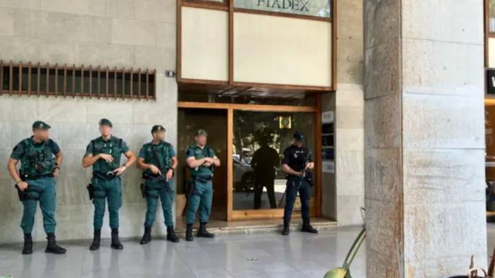 Operativo policial desmantela presunta trama de lavado de dinero