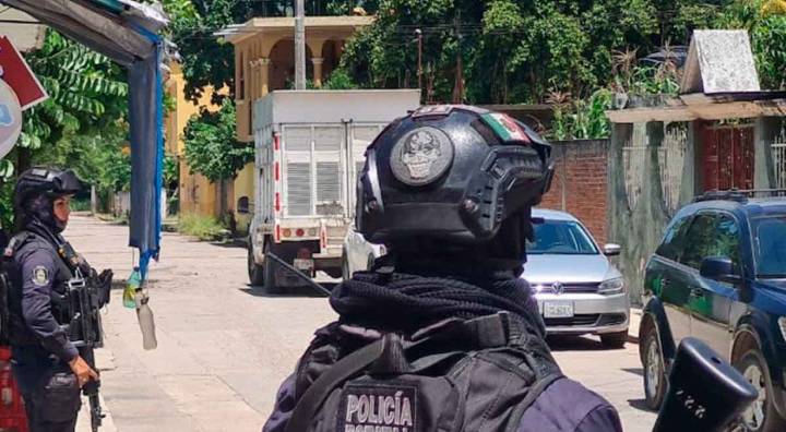 Miss Guerrero detenida con armas durante operativo en Acapulco