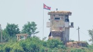 Corea del Sur realiza disparos de advertencia tras incursión de tropas