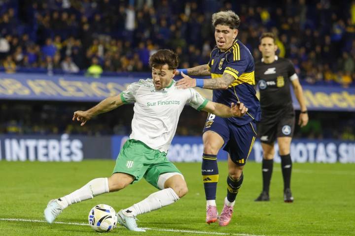 Boca venció 2-0 a Banfield en La Bombonera y se acomodó en el Grupo...
