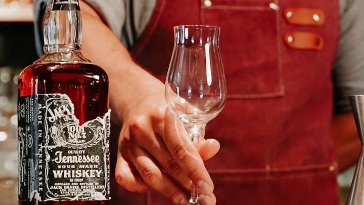 Get a taste of rare liquors through Pluma Lounge’s vintage spirits program