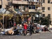 Russia strikes across Ukraine as peace prospects flounder