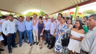 Gabino Hernández asistió a informe de diputado Julián Nochebuena