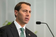 J Batt: Michigan State ‘paying close attention’ to Connor Stalions