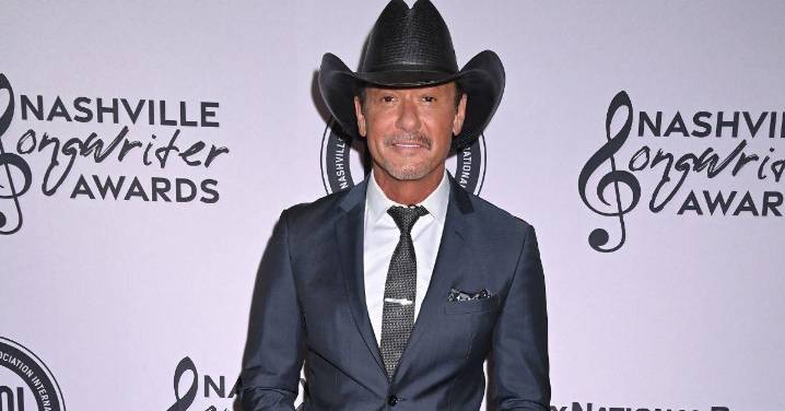 Tim McGraw's Road To Recovery After Back And Knee Surgeries For Comeback