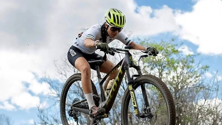 Yosselin Morales brilla en Asunción: sexta en MTB y la mejor mexicana en los Panamericanos Júnior 2025