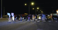 Vecinos de La Luna bloquean vialidades por cuarto día sin luz
